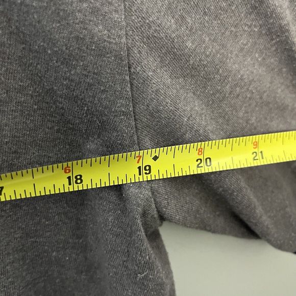 Mickey Mouse Mens Graphic Disney T Shirt Gray Short Sleeve Medium Spell Out VGC - Picture 8 of 9